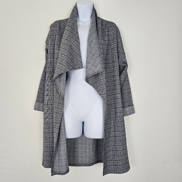 Eleven22 Draped Waterfall Collar Plaid Open Front Cardigan Jacket - Picture 2 of 10